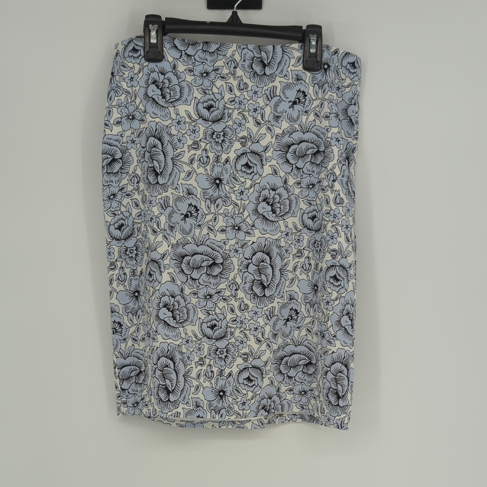 01073 Ann Taylor Floral Pencil Skirt White Blue size 2 preppy Business casual